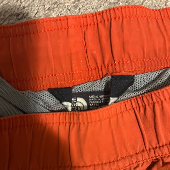The North Face Mens Elastic Waist Drawstring Swim Trunks Orange Size M - Picture 3 of 4